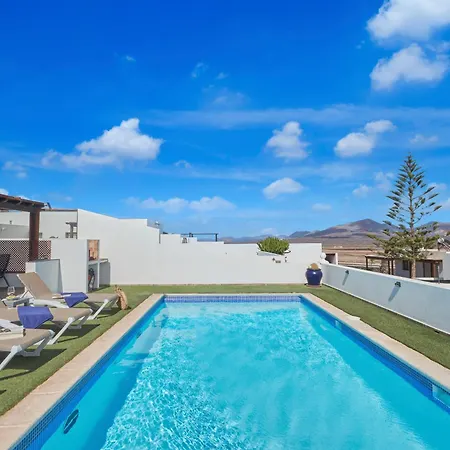 Vino, Altos - Heated Pool, Ac, Panorama Sea Views Vila *