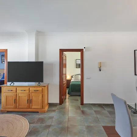 Vino, Altos - Heated Pool, Ac, Panorama Sea Views Vila *