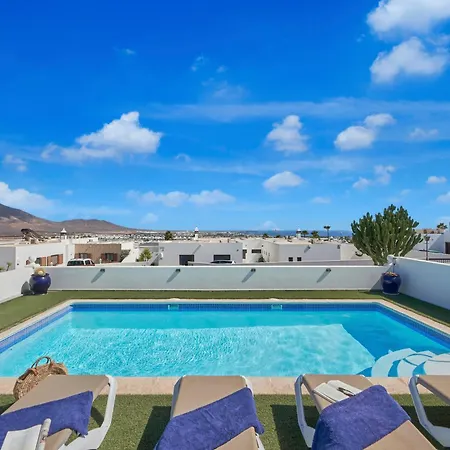 Vino, Altos - Heated Pool, Ac, Panorama Sea Views *