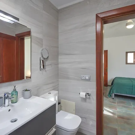 Vino, Altos - Heated Pool, Ac, Panorama Sea Views